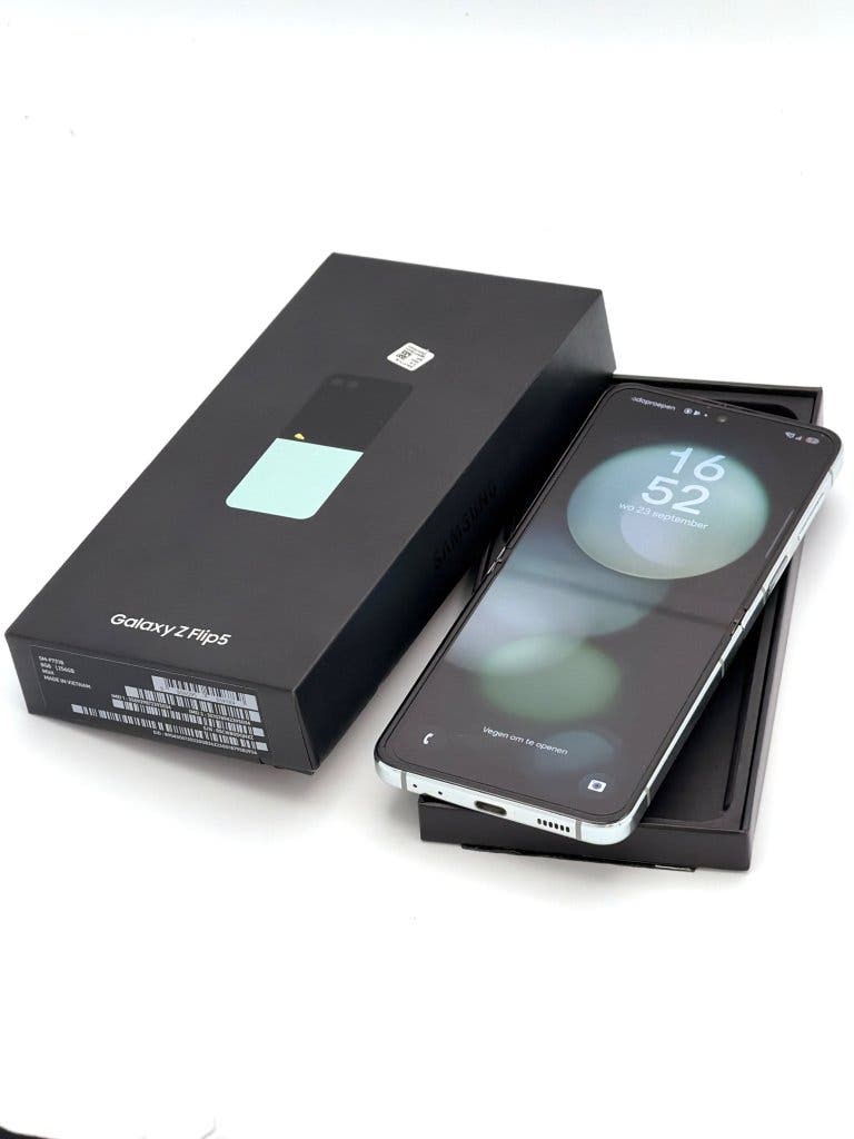 Zeer Nette Samsung Galaxy Z Flip 5, 256GB Mint
