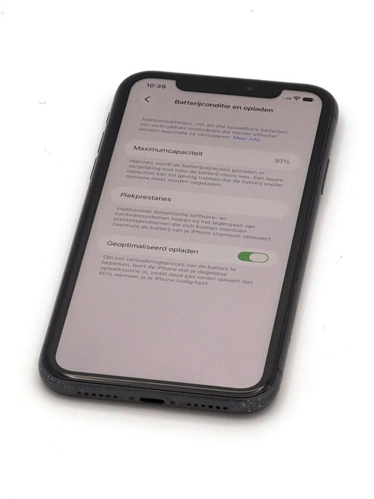 Erg Nette iPhone 11 Black 64GB, met 91% batterijconditie, foto 3