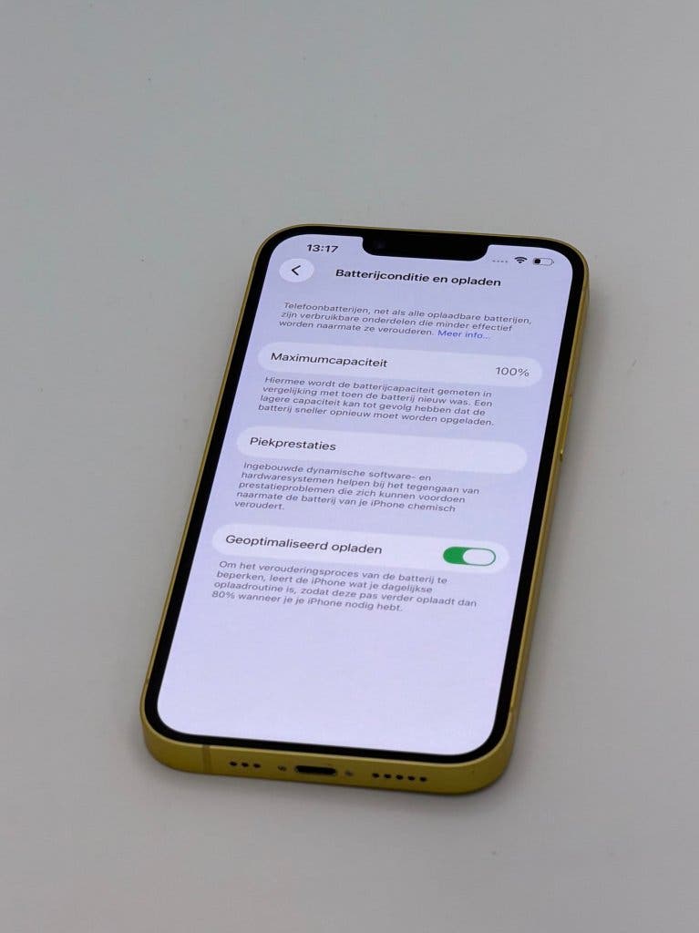 Prachtige iPhone 14 Yellow 128GB, met 100% batterijconditie, foto 3