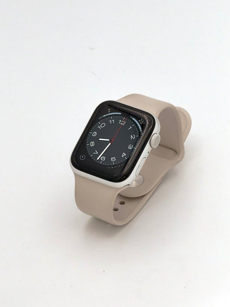 Prima Apple Watch Series 5 45mm, met Starlight sportbandje