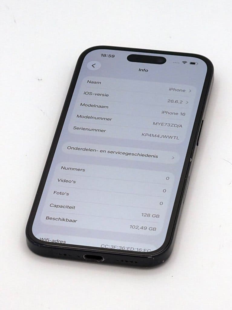Erg Nette iPhone 16 Black 128GB, met 92% batterijconditie, foto 2