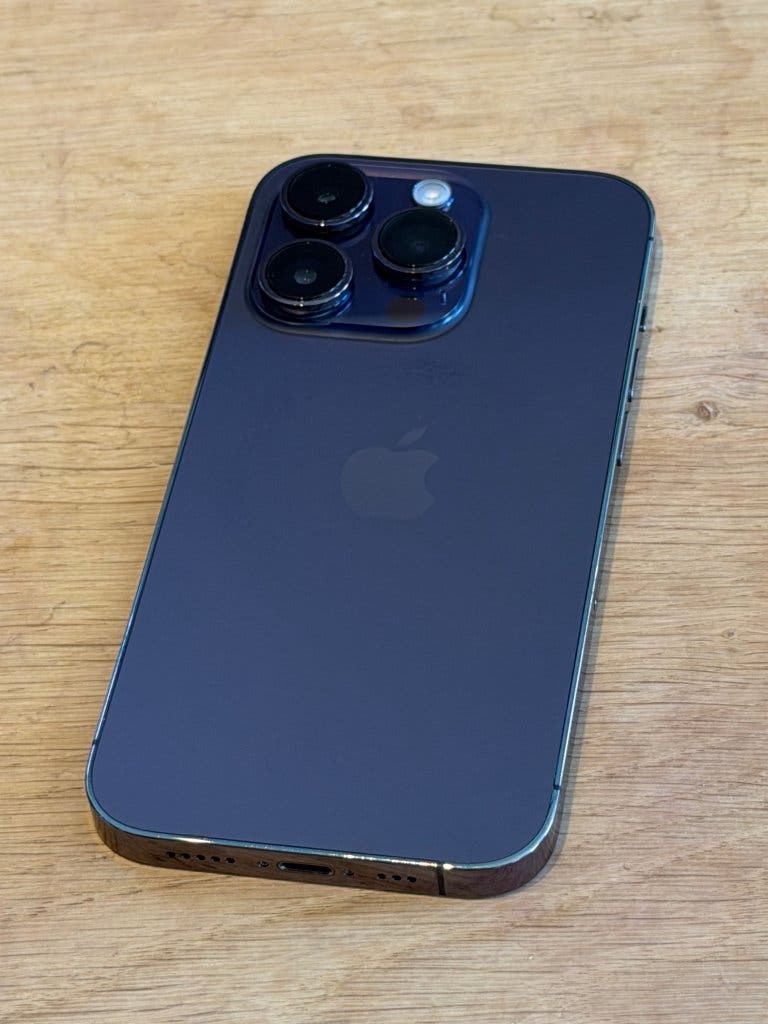 Erg Nette iPhone 14 Pro Purple 256GB, 100% batterijconditie, foto 3