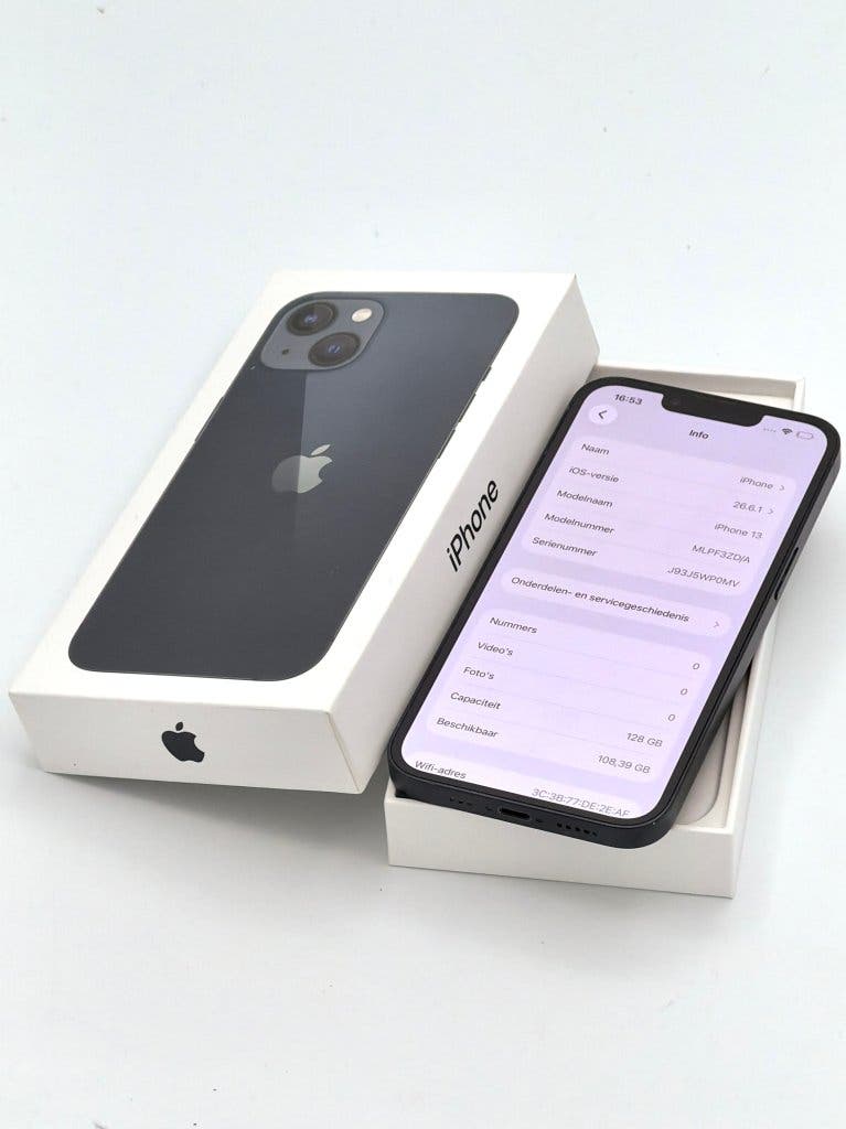 Prachtige iPhone 13 Black 128GB, met 100% batterijconditie, foto 2