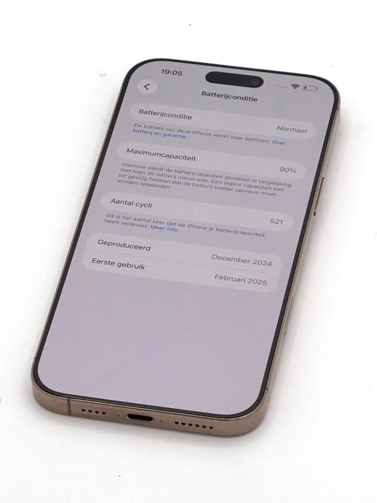 Prachtige iPhone 16 Pro Max Desert 256GB, met 90% batterij, foto 3