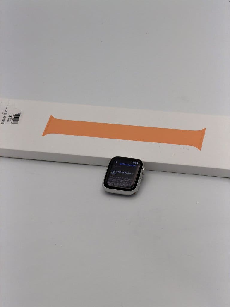 Erg Mooie Apple Watch SE 2022 White, 86% batterijconditie, foto 3