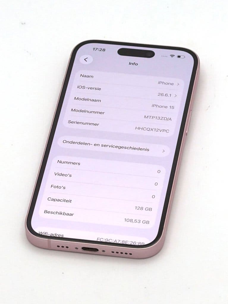 Prachtige iPhone 15 Pink 128GB, met 100% batterijconditie, foto 2