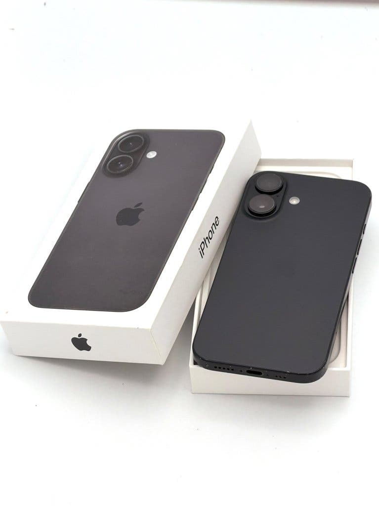 Erg Mooie iPhone 16 Black 128GB, met 91% batterijconditie, foto 4