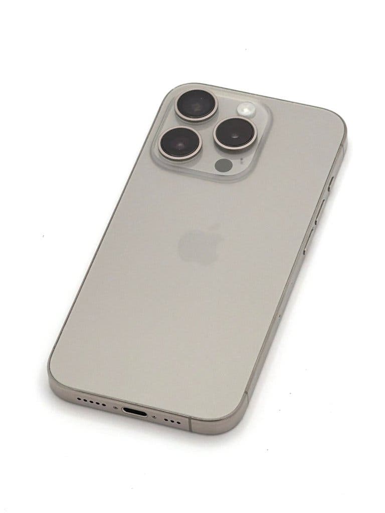 Erg Nette iPhone 15 Pro Natural 128GB, 100% batterijconditie, foto 3
