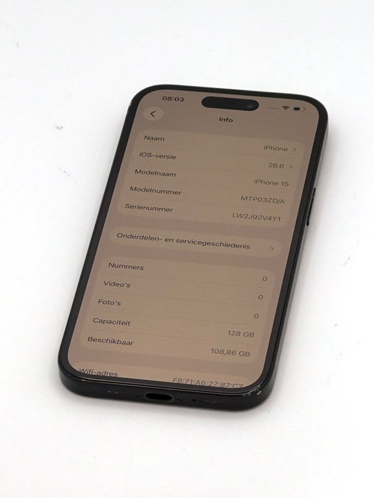 Zeer Nette iPhone 15 Black 128GB, met 100% batterijconditie, foto 2