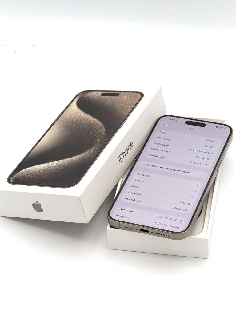 Zeer Nette iPhone 15 Pro Max Natural 256GB, 100% batterij, foto 2