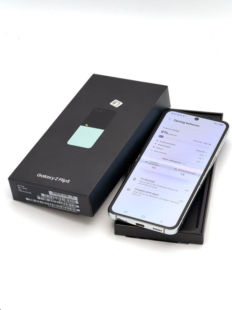 Zeer Nette Samsung Galaxy Z Flip 5, 256GB Mint, foto 3