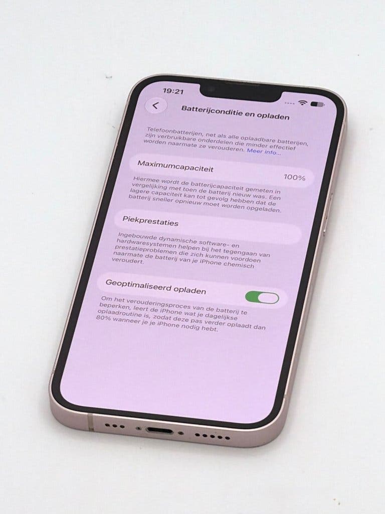 Zeer Nette iPhone 13 Pink 128GB, met 100% batterijconditie, foto 3