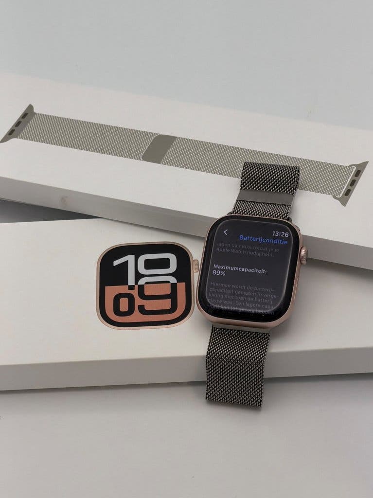 Erg Mooie Apple Watch Series 10 Rose Gold 46MM, 89% batterij, foto 3