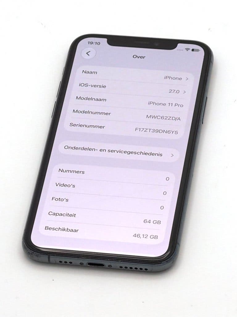 Zeer Nette iPhone 11 Pro Green 64GB, met 100% batterij, foto 2