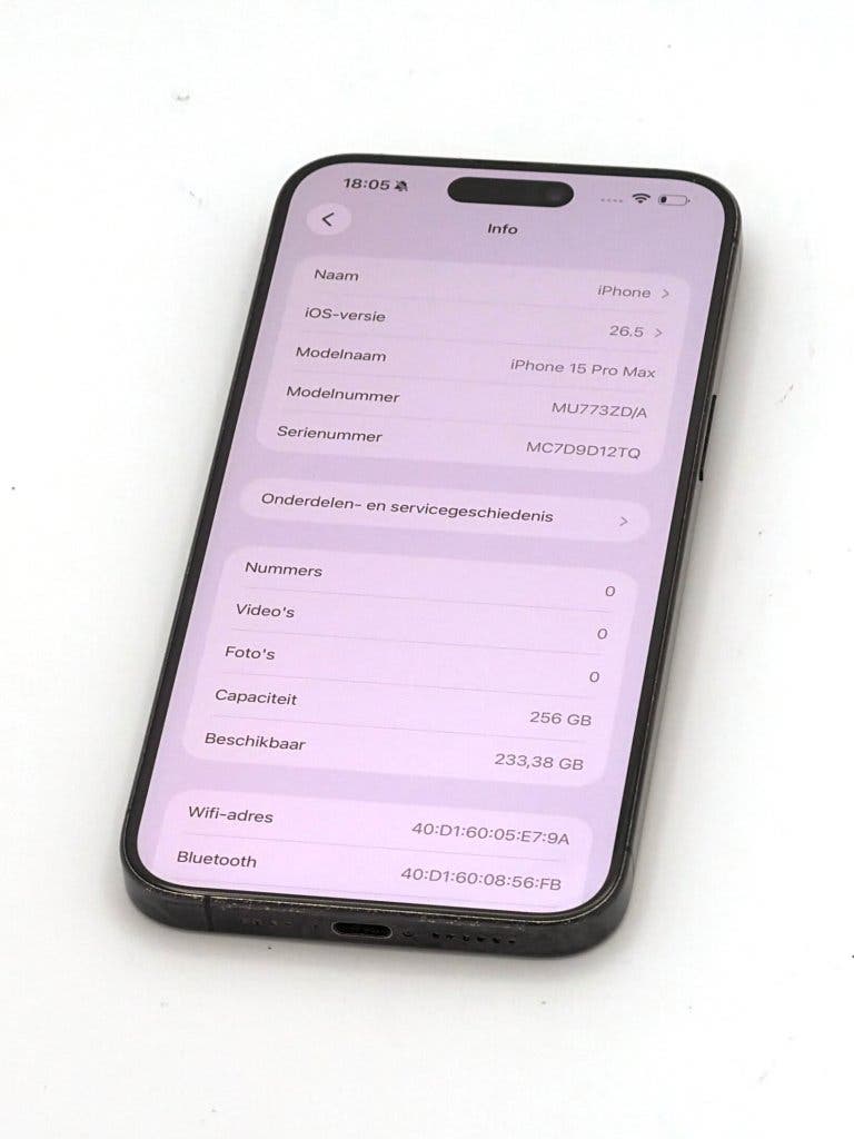 Zeer Nette iPhone 15 Pro Max Black 256GB, 100% batterij, foto 2