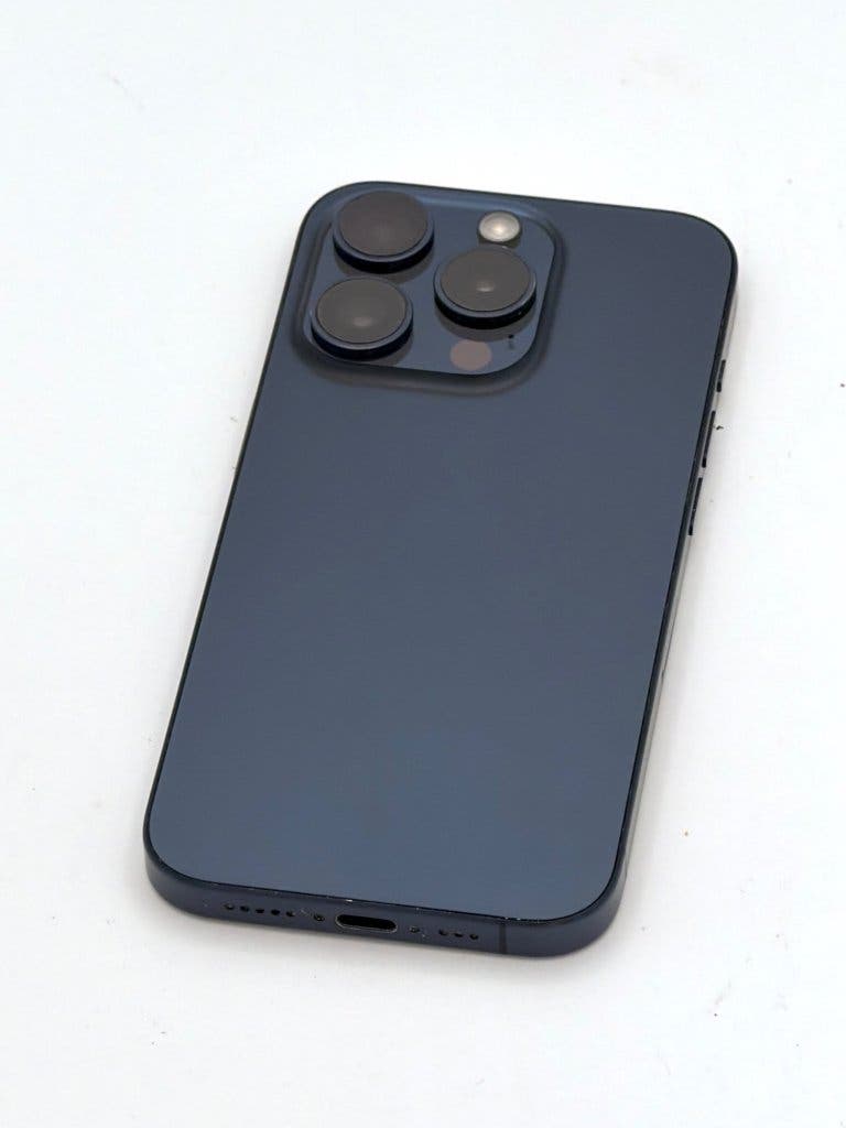 Prachtige iPhone 15 Pro Blue 128GB, 100% batterijconditie, foto 3
