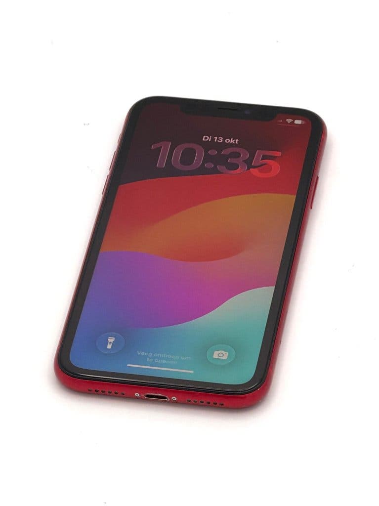 Zeer Nette iPhone 11 Red 128GB, met 100% batterijconditie